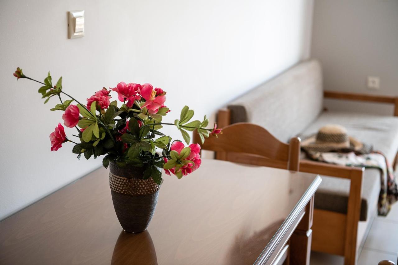 Nektar Aparthotel